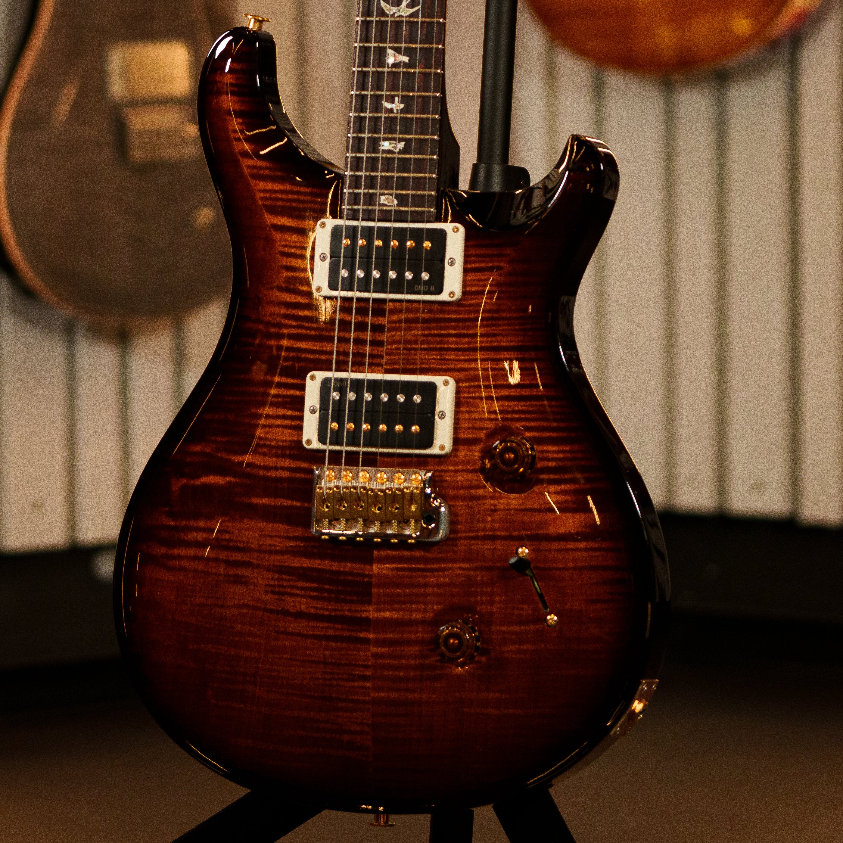 ★ほぼ無傷 PRS custom 24 SE 35th Anniversary PRS CORE CUSTOM 24 BLACK GOLD WRAPAROUND BURST - 10 TOP – Tarará Music