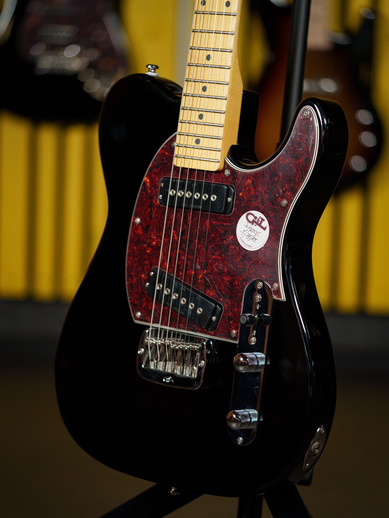 G&L TRIBUTE ASAT SPECIAL GLOSS BLACK – Tarará Music